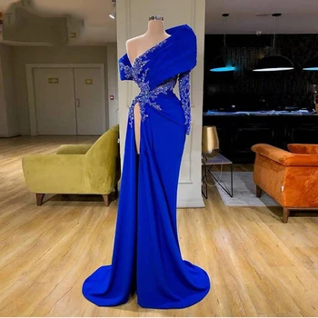 Royal Blue Vakaro Suknelės Vienos Pečių Zawalcowany su Cirkonio Aukšto Pusėje Padalinta ilgomis Rankovėmis Keltas Suknelės, Šaliai, Chalatai 2020 m.